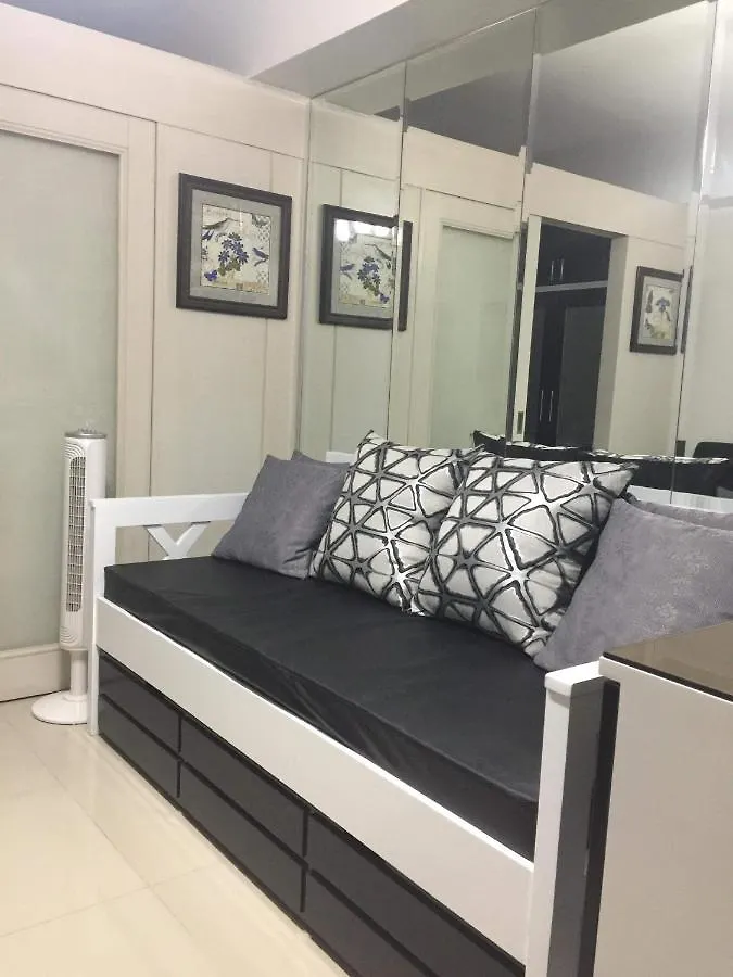 Sea Residences Moa Manila 0*,